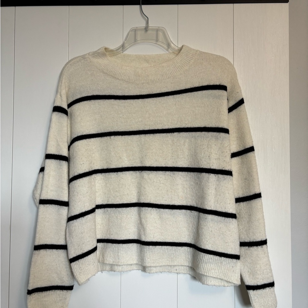 H&M Cream and Black Striped Crew Neck Sweater